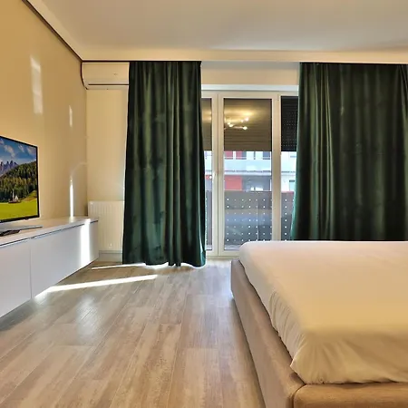 아파트 Ada Homes B51/4